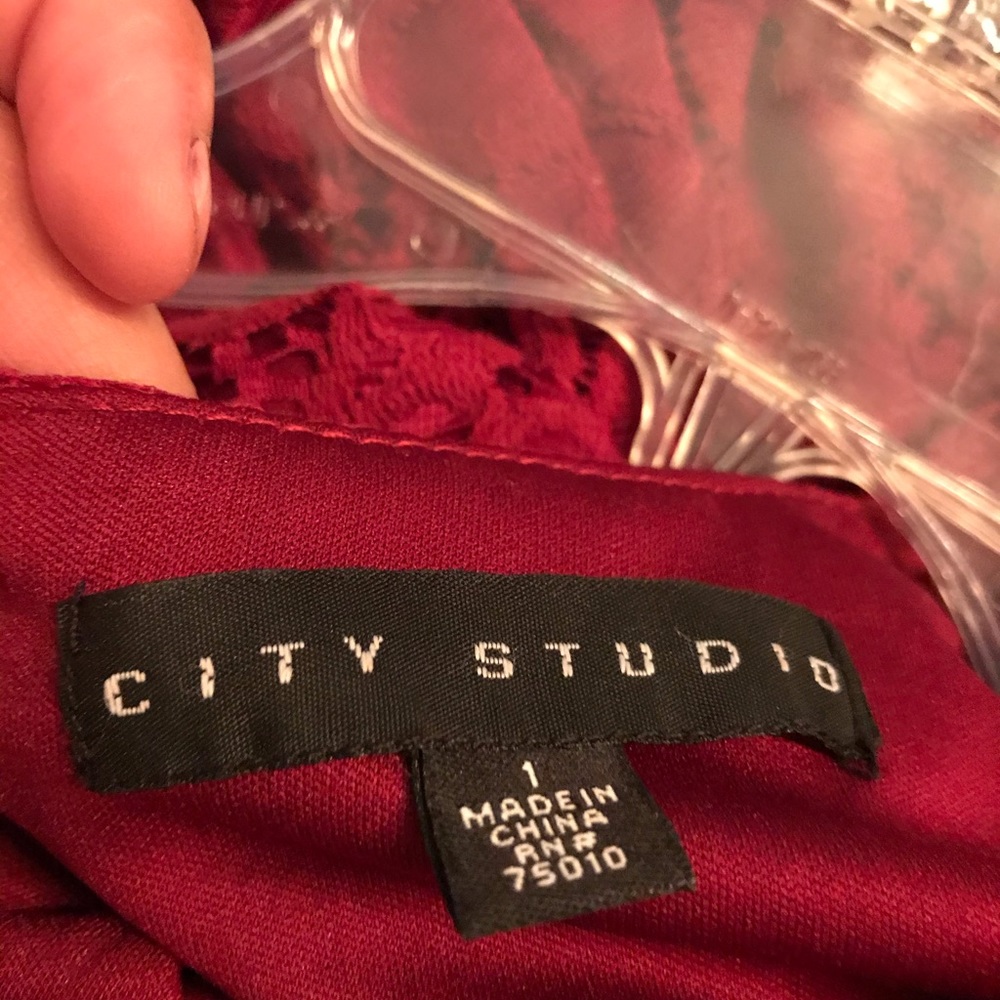 Dress - Picture 3 of 4